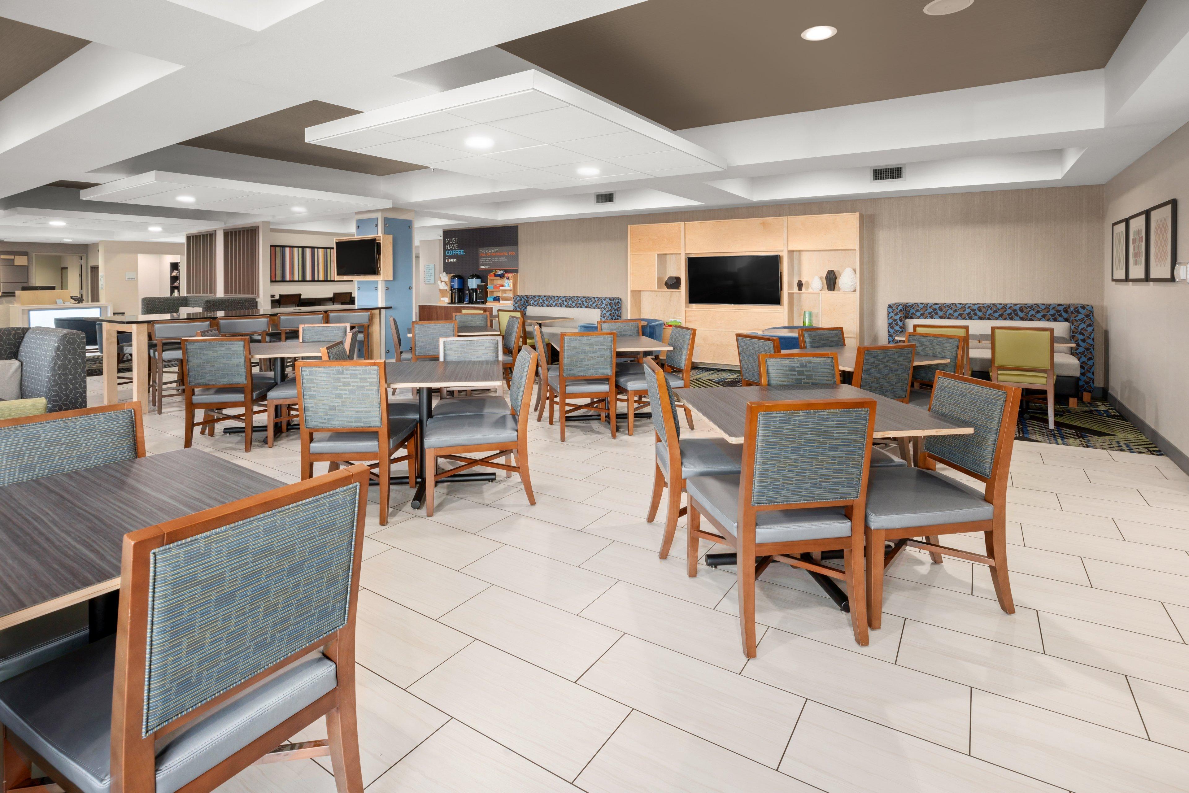 Holiday Inn Express Hotel & Suites Marysville By Ihg Exterior photo