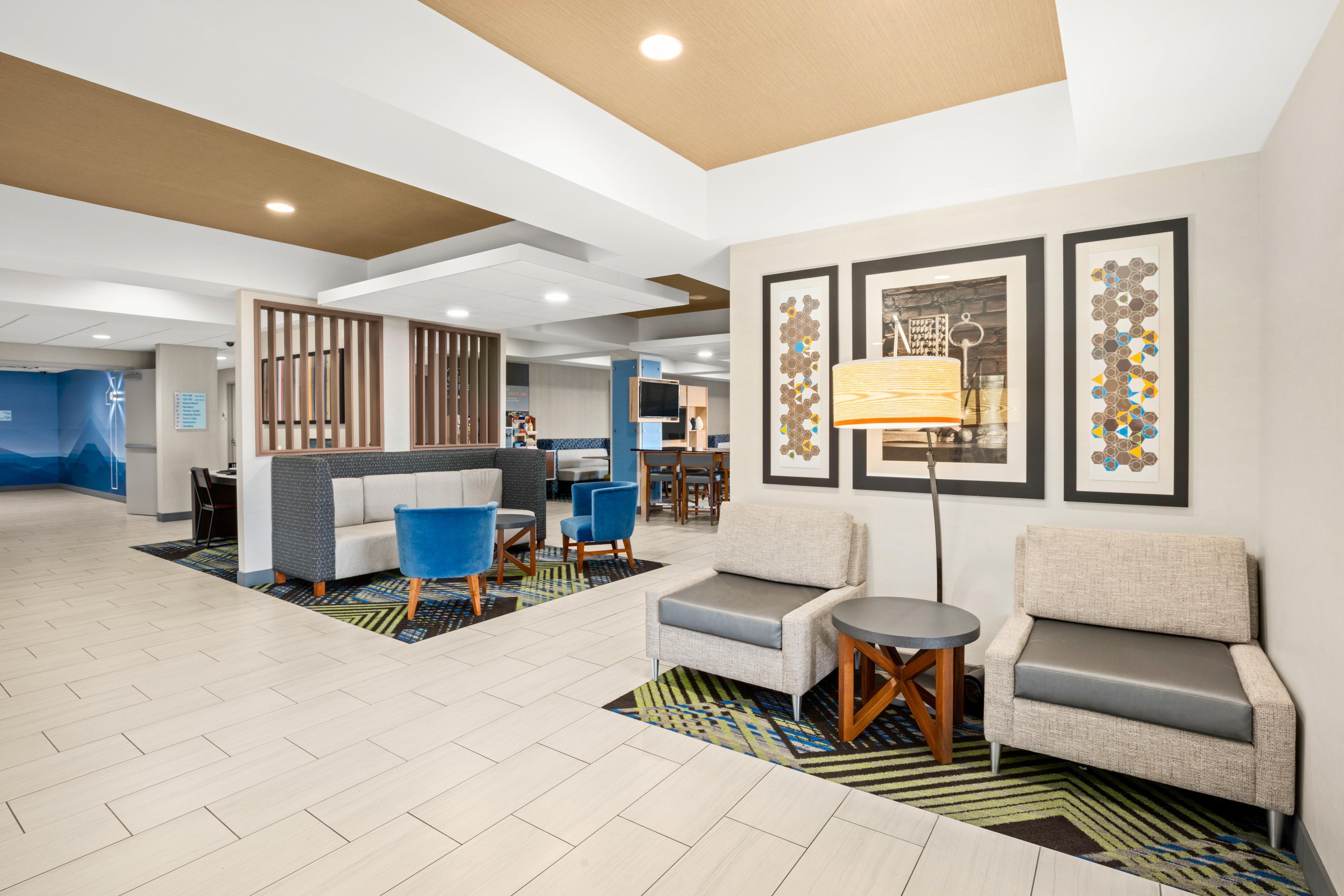 Holiday Inn Express Hotel & Suites Marysville By Ihg Exterior photo